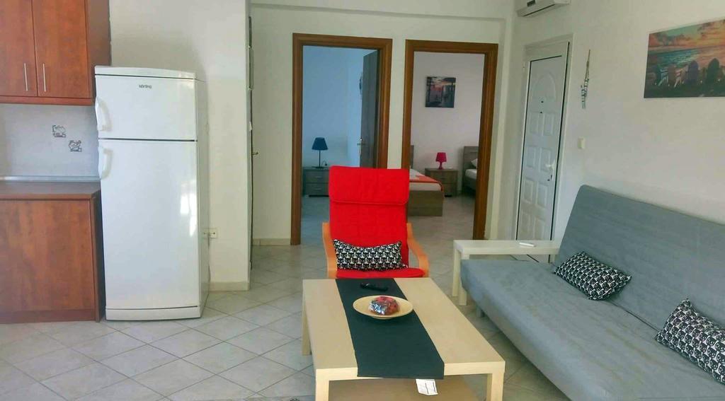 Roses Rt Apartments Skioni I Nea Skioni Exterior foto